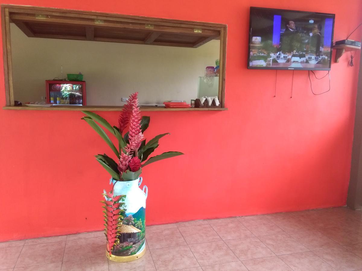 Paraiso Volcano Lodge Guayabo  المظهر الخارجي الصورة