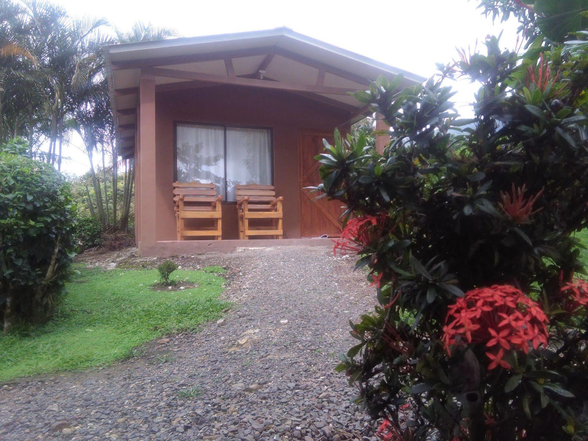 Paraiso Volcano Lodge Guayabo  المظهر الخارجي الصورة